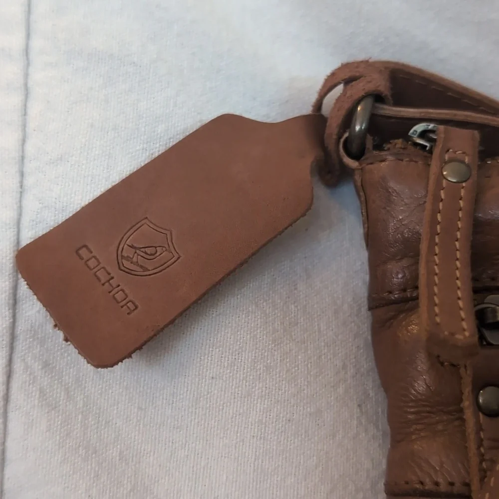 Cochoa Brown Leather Crossbody Purse Travel Bag Adjustable Strap - Picture 3 of 9